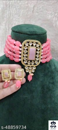 Elite Glittering Women Necklaces & Chains