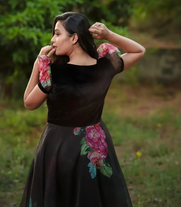 BRISA Organza Frocks - M:38;L:40;XL:42;XXL:44