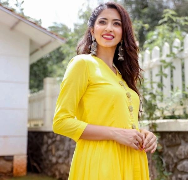 BRISA Rayon Patterned Kurti - 38 40 42 44