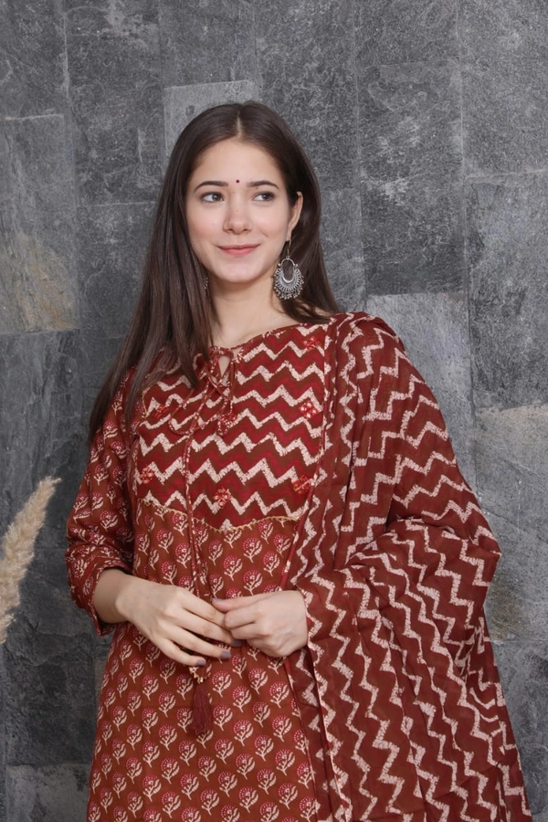 BRISA  Cotton Zari Embroidery Kurtis - 38 40 42 44