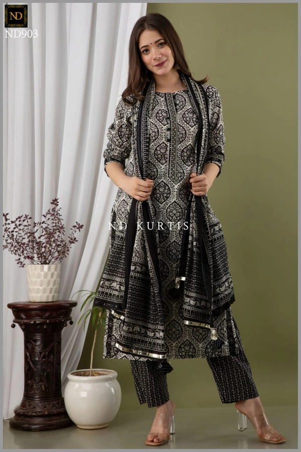 BRISA Women's Classic Black And White Kurti - M to XXL