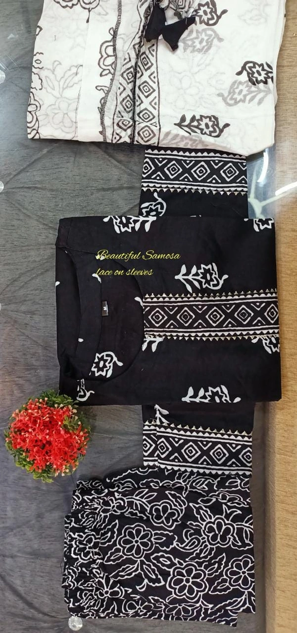 BRISA Printed Classic Black Kurtis - M to XXL