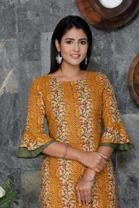 BRISA New Floral Design Kurtis - M/38 L/40 XL//42  XXL/44