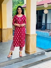 BRISA Beautiful Red Rayon Kurti - M(38)to XXL--(44)