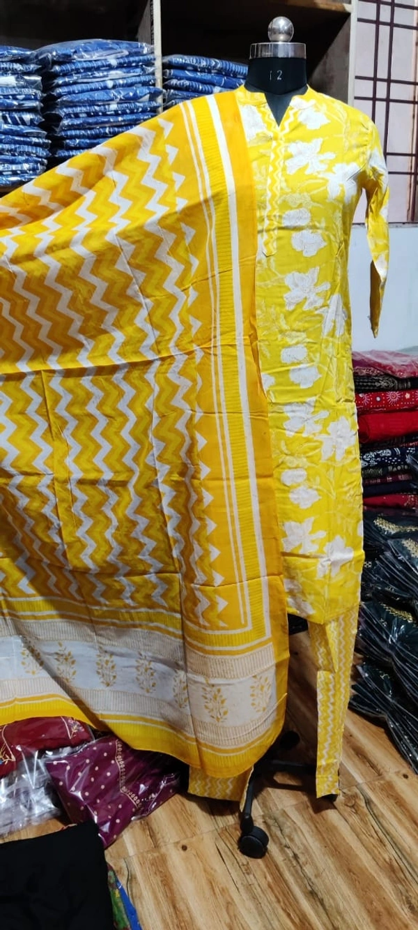 BRISA  Printed Rayon Kurtis - 38 to 44
