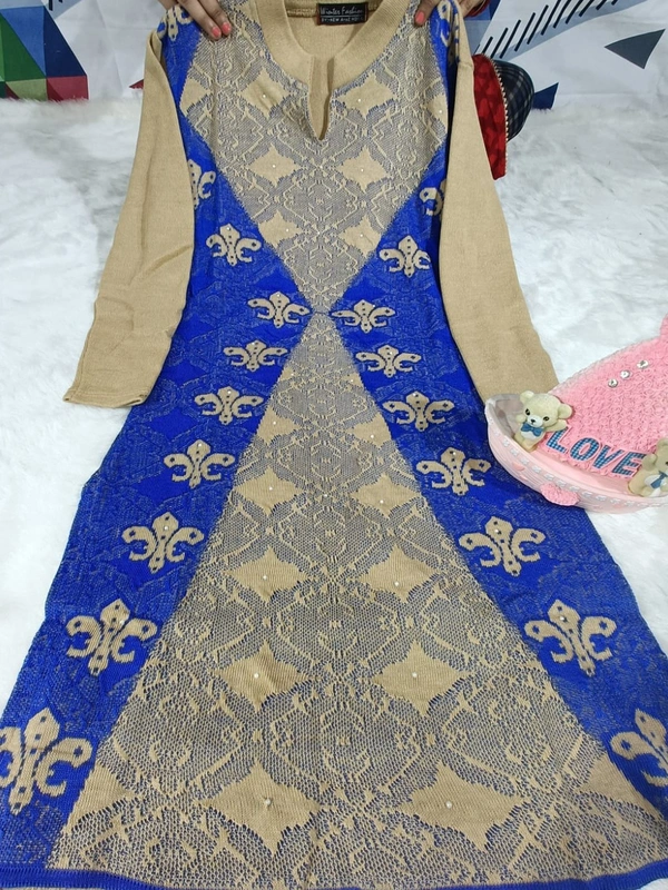 BRISA Pure Wollen Knitting Kurtis - free size (40 42 44 46)