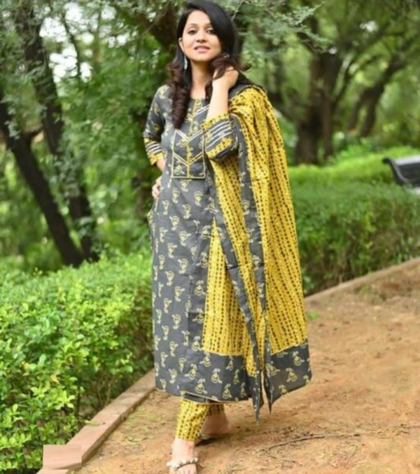 BRISA  Rayon Fabric Kurti Pant & Dupatta - M--38 to XXL--44