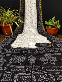 BRISA  Beautiful Bandhej Sarees