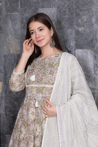 BRISA Cotton Thread Work Kurti Pant And Dupatta Set - M to XXL