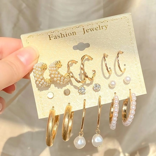 Set Of 9 Earrings - Golden