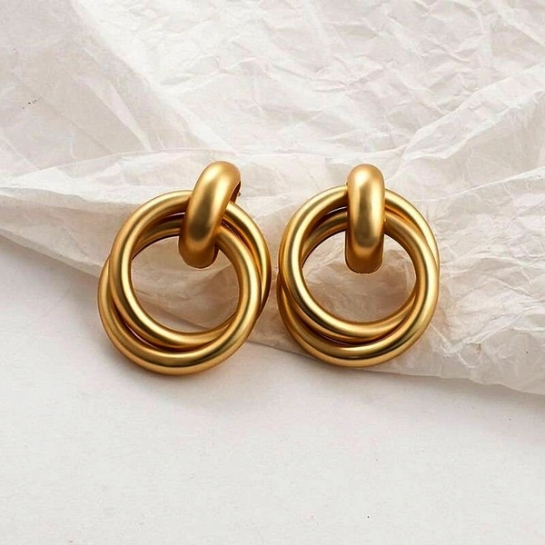 Drop Earrings - Golden