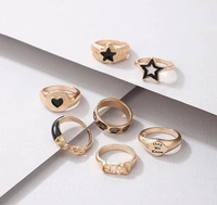 Black Y2k Ring Set - black