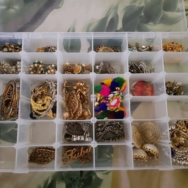 Jewellery Storage - white