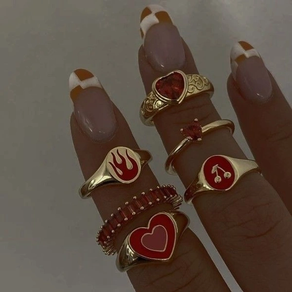 Red Y2k Rings Set - 17