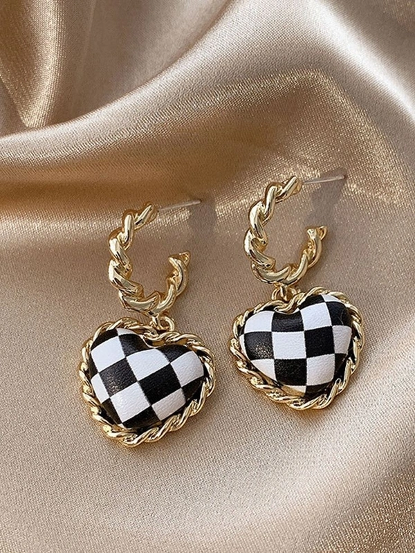 Checkboard Heart Earrings 