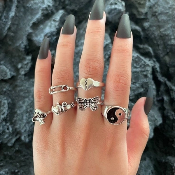 Punk Butterfly Rings Set - Free Size 