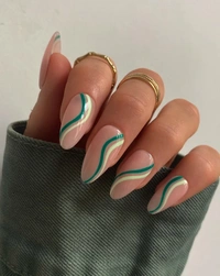 Bridge Artificial Nails 