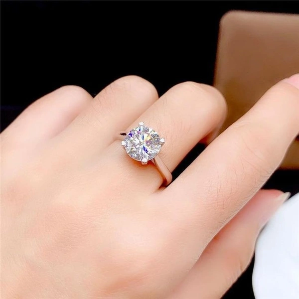 Round Diamond Ring & Oval Diamond Ring  - Free Size 