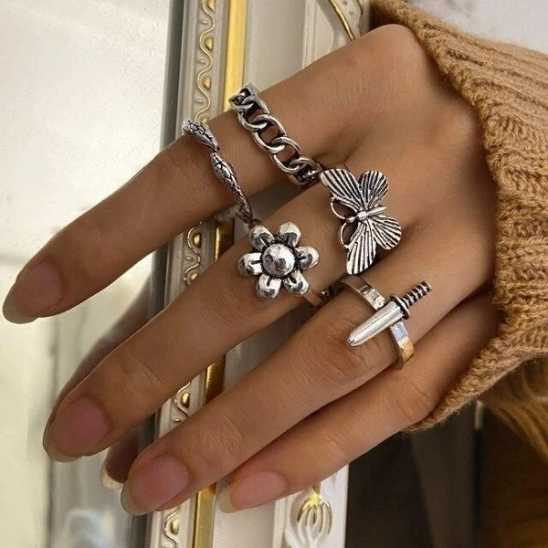 Punk Shord Rings Set  - Free Size 