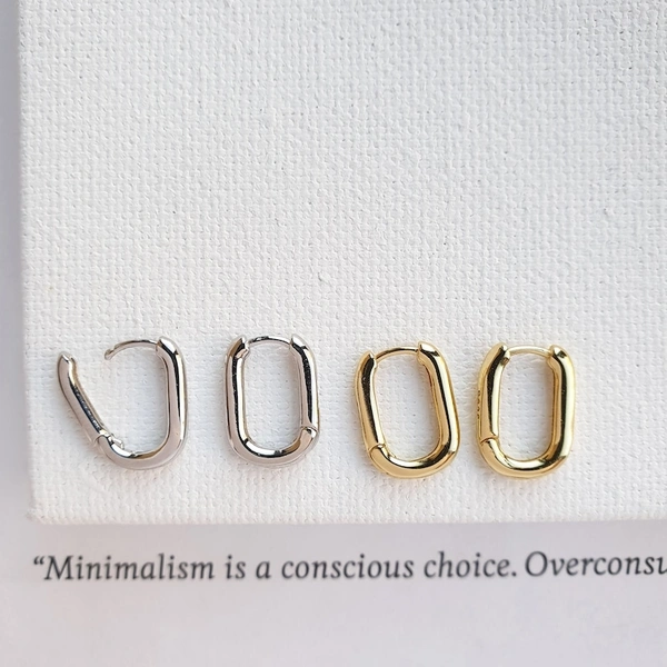 Boxy Hoop Earrings  - Silver 🥈