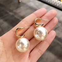 Chunky Pearl Earrings 