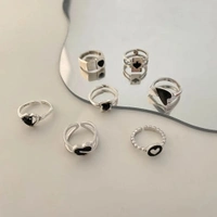 Black Heart Rings Set 