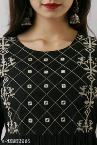 Women Sleeve Tops - M