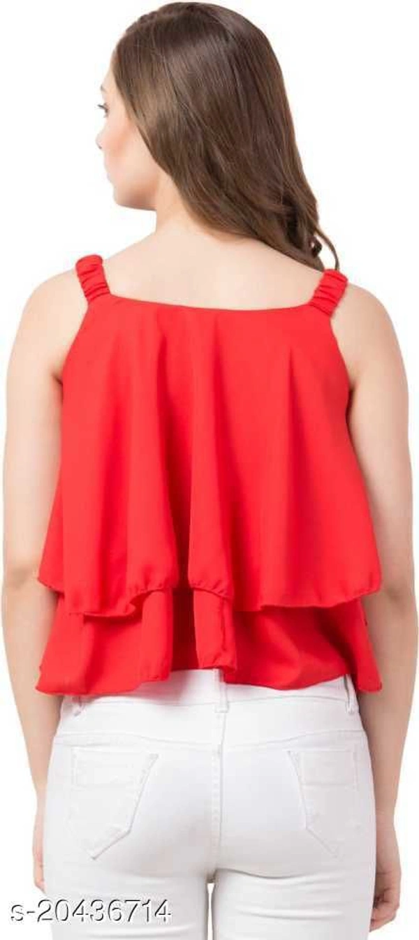 Women Sleeve Less Top - L