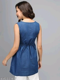 Women Denim Sleeve Less Tops - S