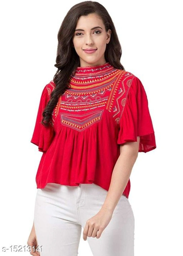Feminine Women Tops - M