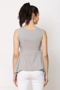 Women Tops - M