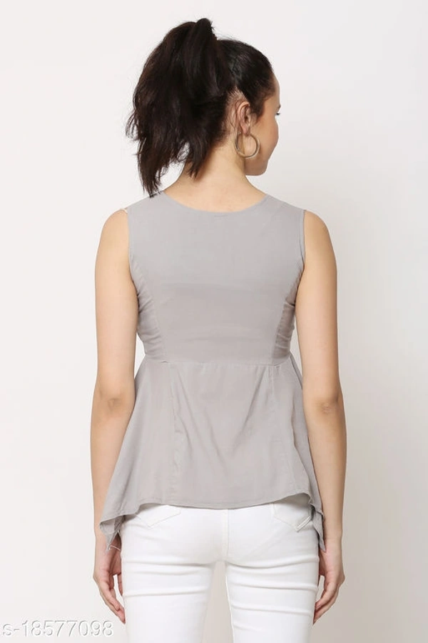 Women Tops - M
