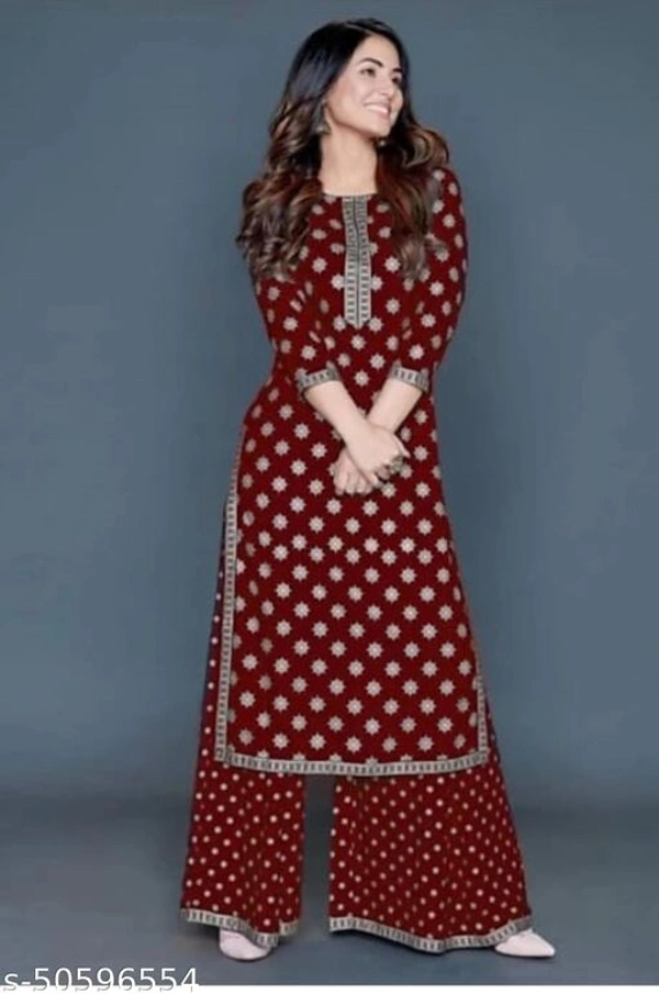  Pretty Women Kurta Sets - L