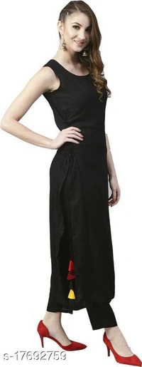 Women Rayon Solid Kurti - M, Black