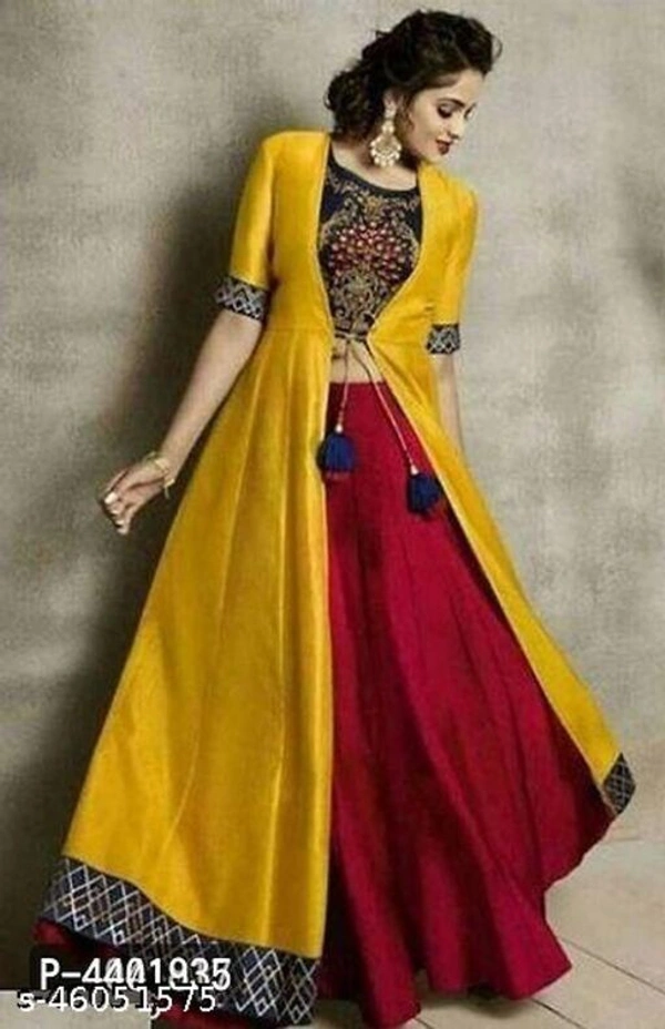 Women Kurta Set - S