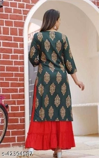 Attractive Women Kurta Sets - M