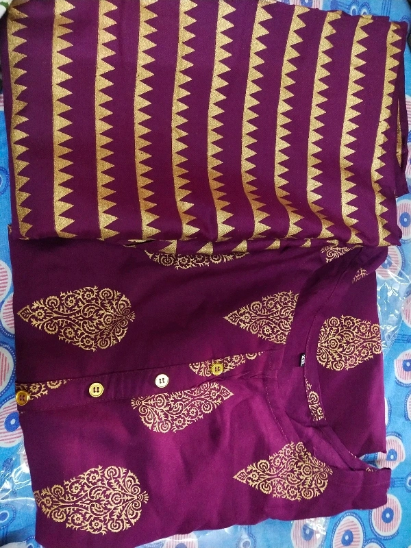 Banita Drishya Women Kurta Sets - S, Wine