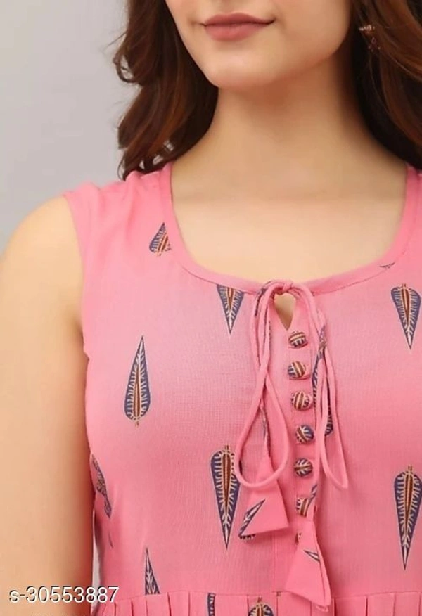 Women Beautiful Flared kurta - S