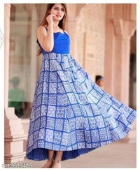 Women Checked Kurti With Jacket - M
