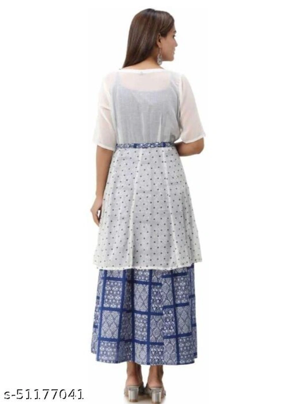 Women Checked Kurti With Jacket - L