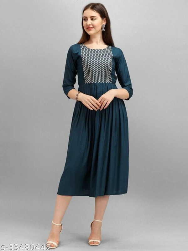 Pretty Retro Women Dresses - M