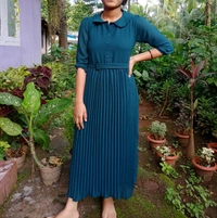 Trendy Sensational Women Dresses - M