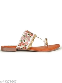 Hasten Ravishing Women Flats - 5