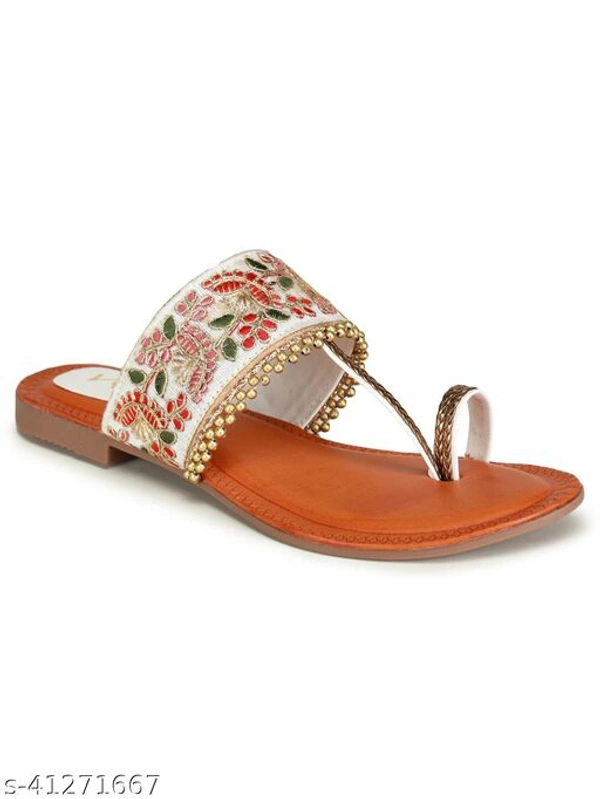 Hasten Ravishing Women Flats - 5