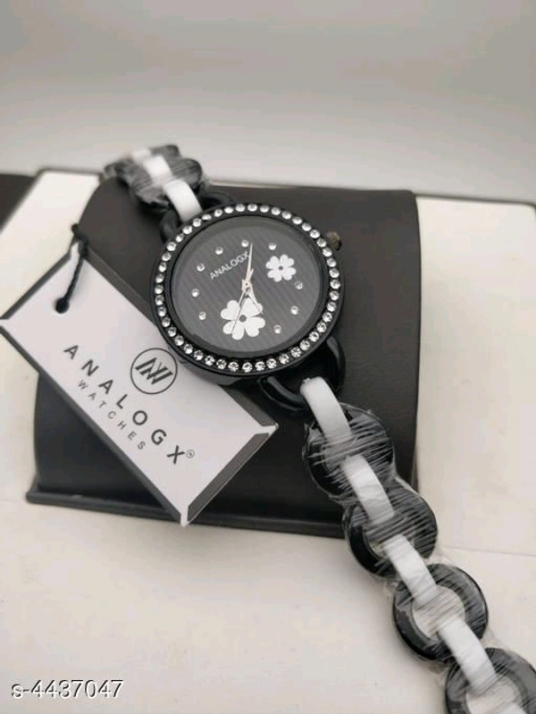 Classic Metal Women Watch - free size, 20