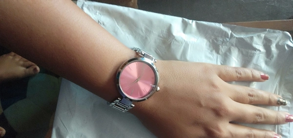 Fashionable Elite Stylish Women's Watch - 27, free size