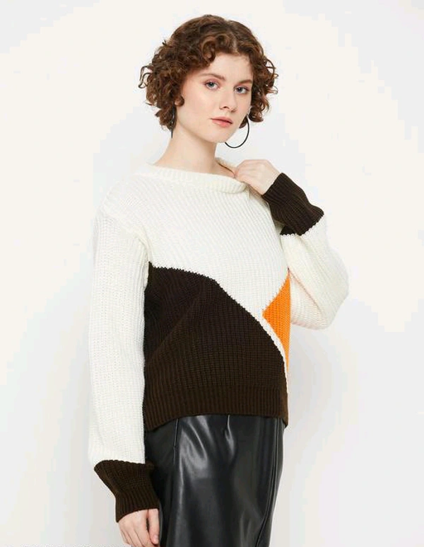 YSS Kasma Women Round Neck Full Sleeves Colourblocked Sweater - M