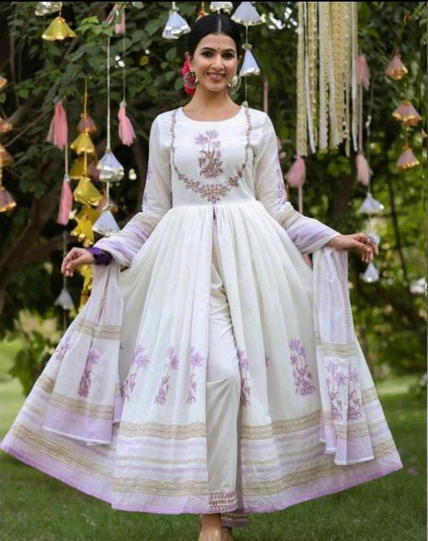 YSS  Pretty Women Kurta Sets - XL