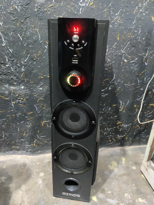 Gizmore Tallboy Speaker - black 🖤