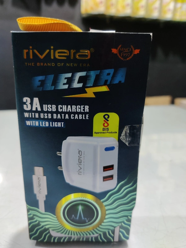 Riviera 3 Amp Charger - white